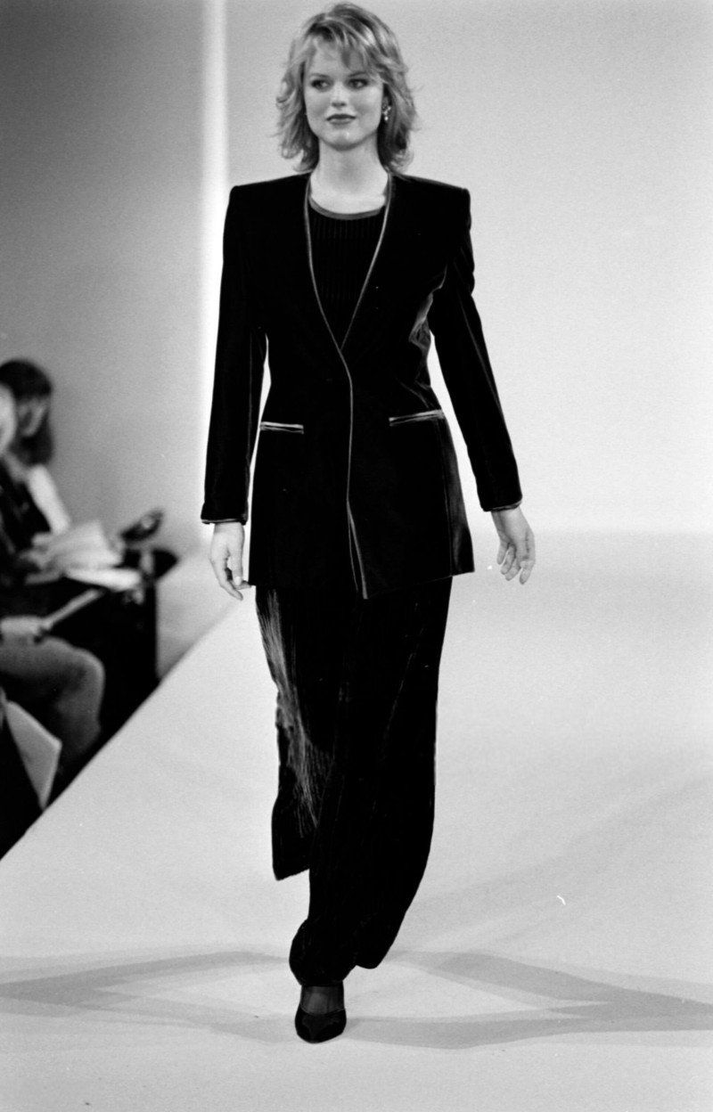 Eva Herzigova featured in  the Escada fashion show for Autumn/Winter 1994