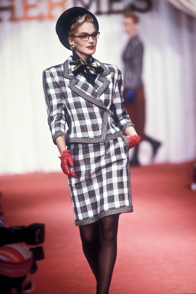 Dianne De Witt featured in  the Hermès fashion show for Spring/Summer 1989