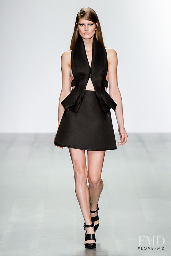 Jean Pierre Braganza fashion show for Spring/Summer 2015