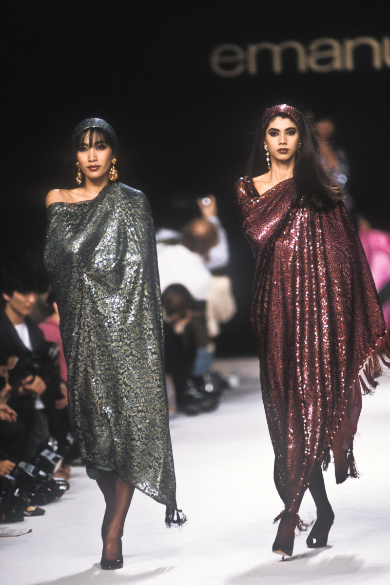 Perine Fernando featured in  the Emanuel Ungaro fashion show for Autumn/Winter 1991