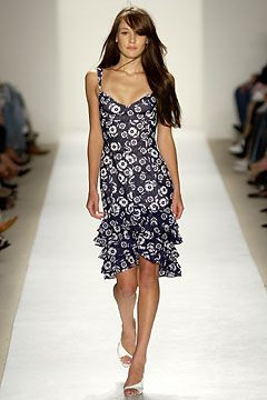 Tuleh fashion show for Spring/Summer 2004