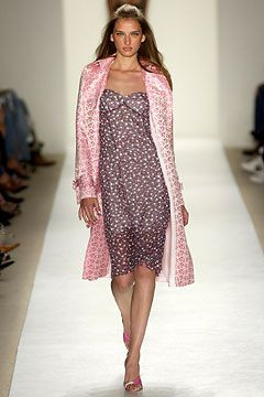 Tuleh fashion show for Spring/Summer 2004