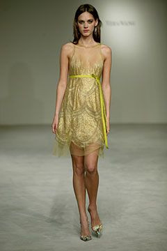 Vera Wang fashion show for Spring/Summer 2004