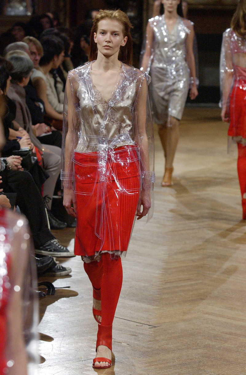 Veronique Branquinho fashion show for Spring/Summer 2004