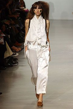 Y\'s by Yohji Yamamoto fashion show for Spring/Summer 2004