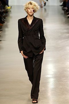 Y\'s by Yohji Yamamoto fashion show for Spring/Summer 2004