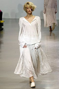 Y\'s by Yohji Yamamoto fashion show for Spring/Summer 2004