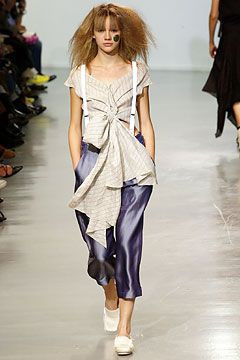 Y\'s by Yohji Yamamoto fashion show for Spring/Summer 2004