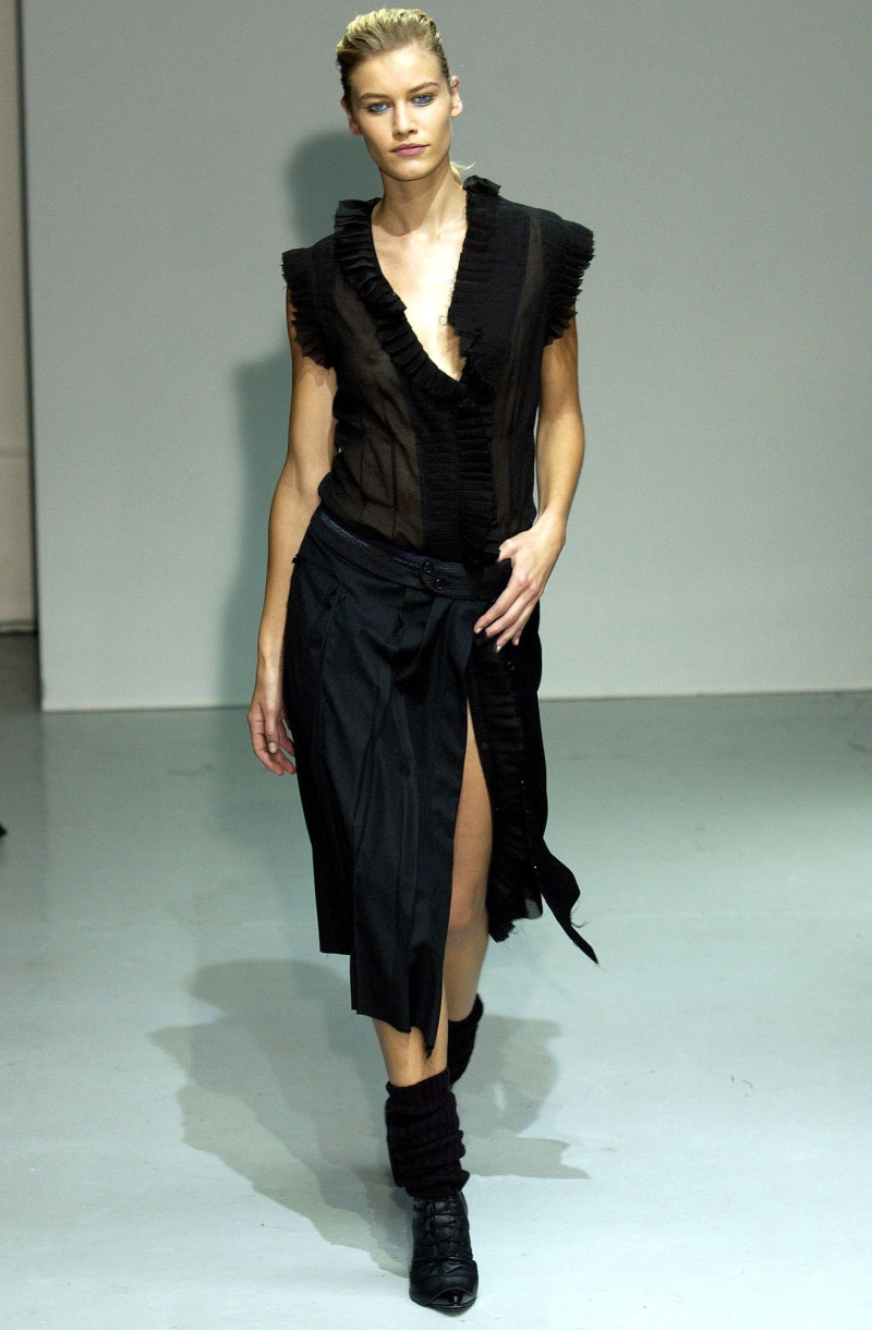 Anne Valerie Hash fashion show for Spring/Summer 2003