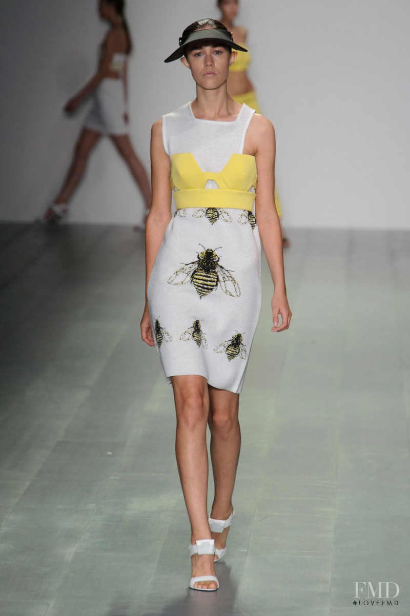 H By Hakaan Yildirim fashion show for Spring/Summer 2015