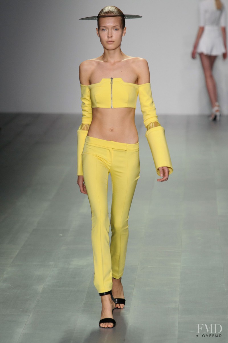 H By Hakaan Yildirim fashion show for Spring/Summer 2015