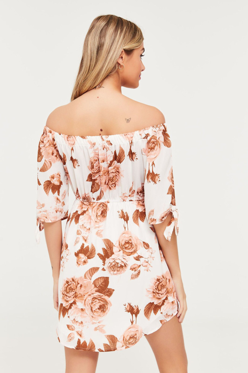 Marilou Belanger featured in  the Ardene catalogue for Autumn/Winter 2020