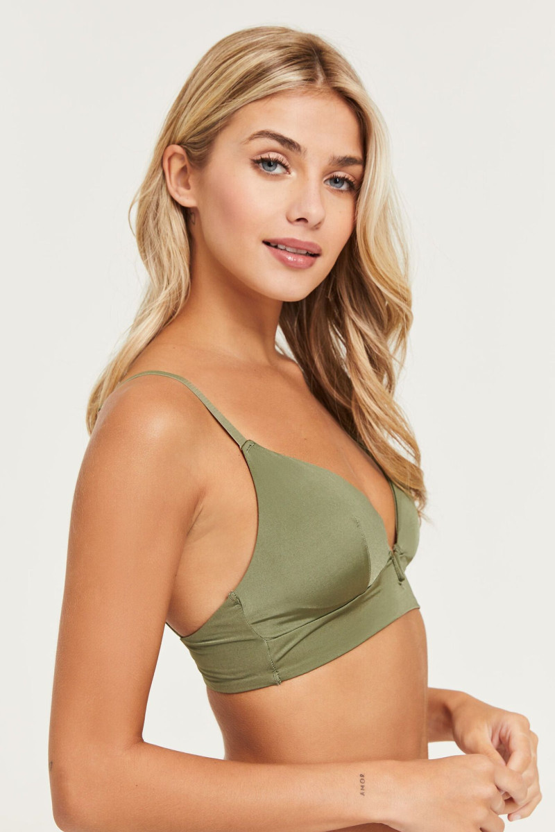 Marilou Belanger featured in  the Ardene catalogue for Autumn/Winter 2020