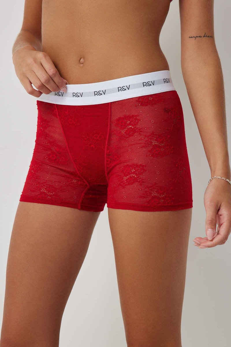 Marilou Belanger featured in  the Ardene catalogue for Summer 2024