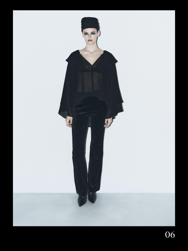 Cara Taylor featured in  the Massimo Dutti lookbook for Autumn/Winter 2025