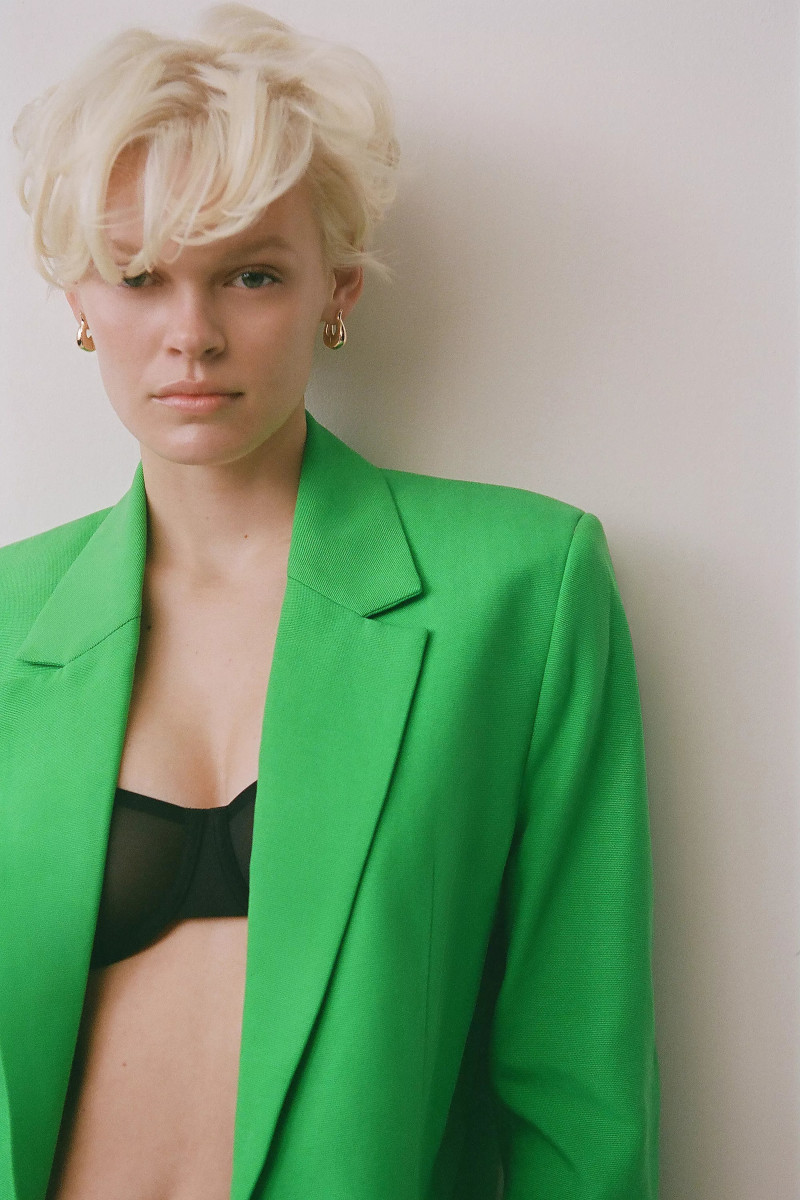 Cara Taylor featured in  the Anthropologie lookbook for Summer 2023