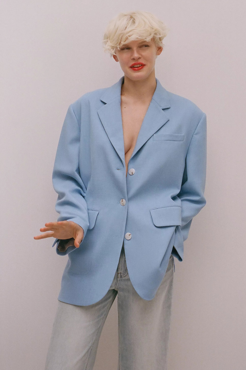 Cara Taylor featured in  the Anthropologie lookbook for Summer 2023