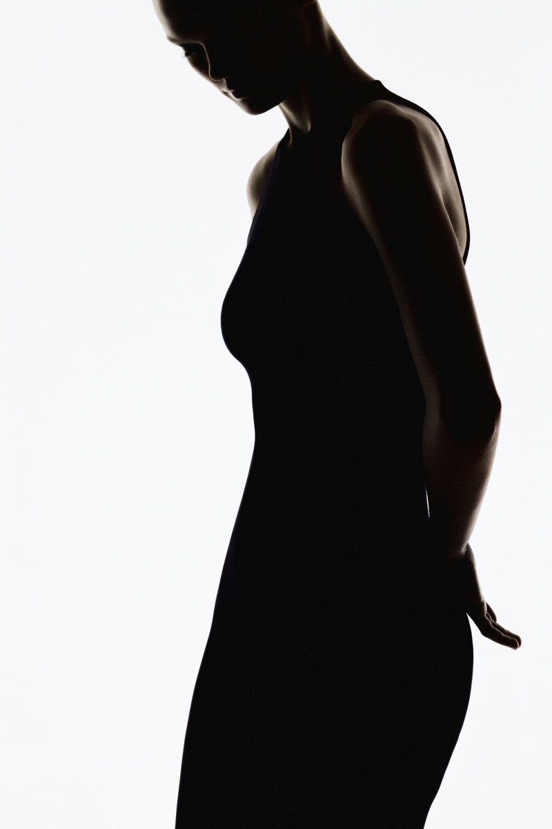 Cara Taylor featured in  the Zara advertisement for Spring/Summer 2023