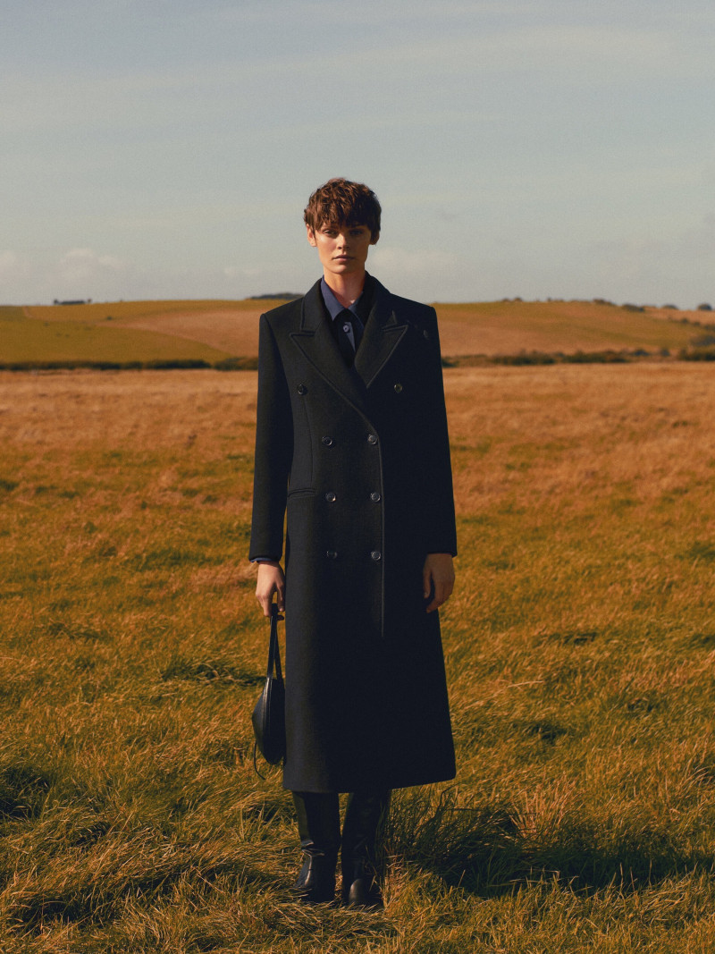 Cara Taylor featured in  the Massimo Dutti Long Coats lookbook for Winter 2022