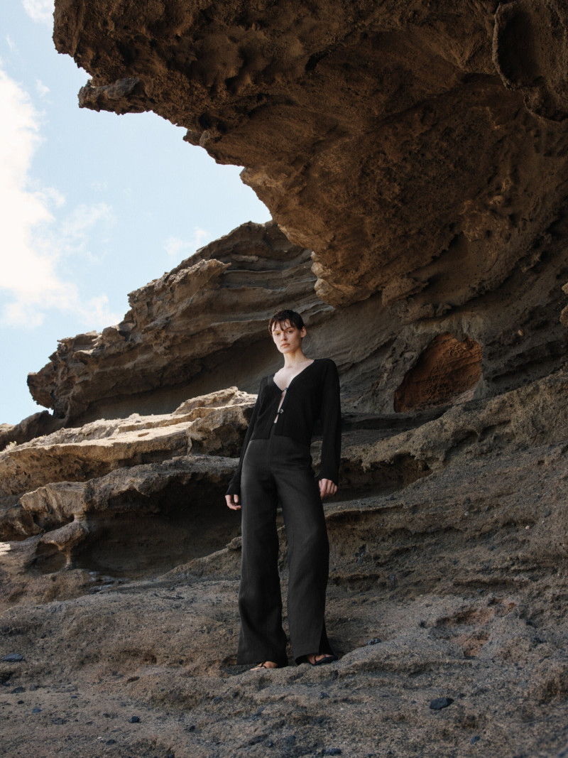 Cara Taylor featured in  the Massimo Dutti Knitwear lookbook for Summer 2022