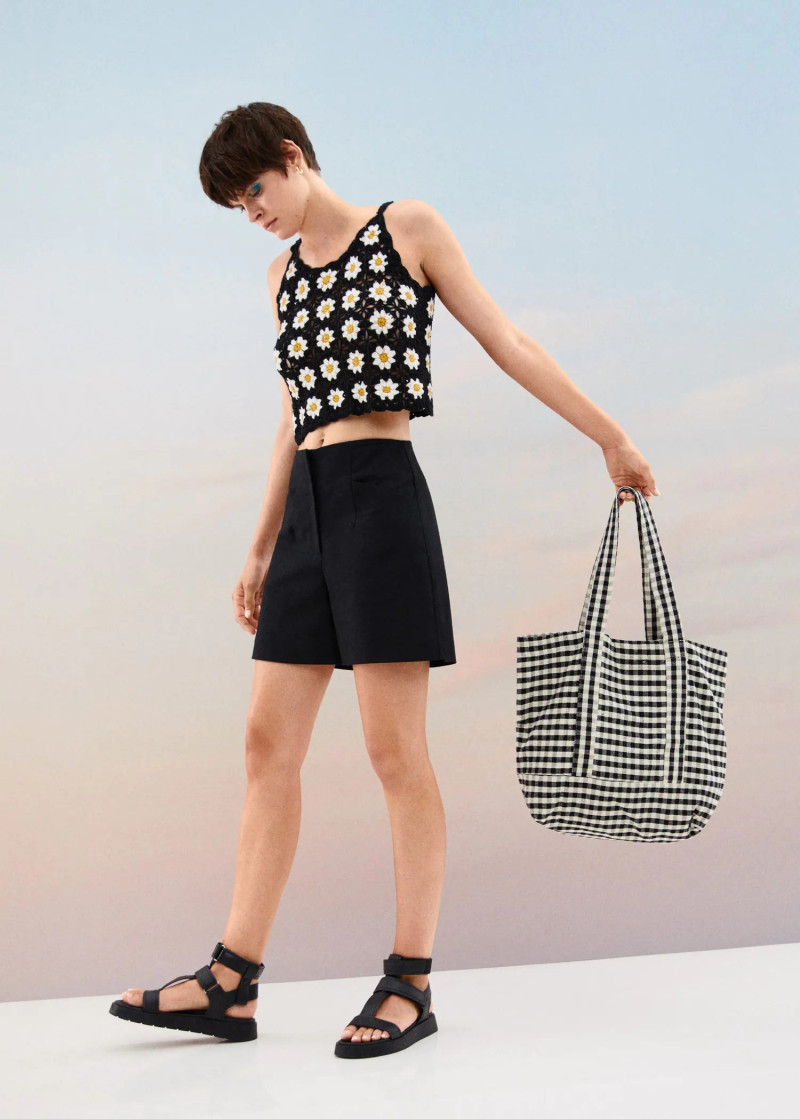 Cara Taylor featured in  the Mango lookbook for Summer 2022