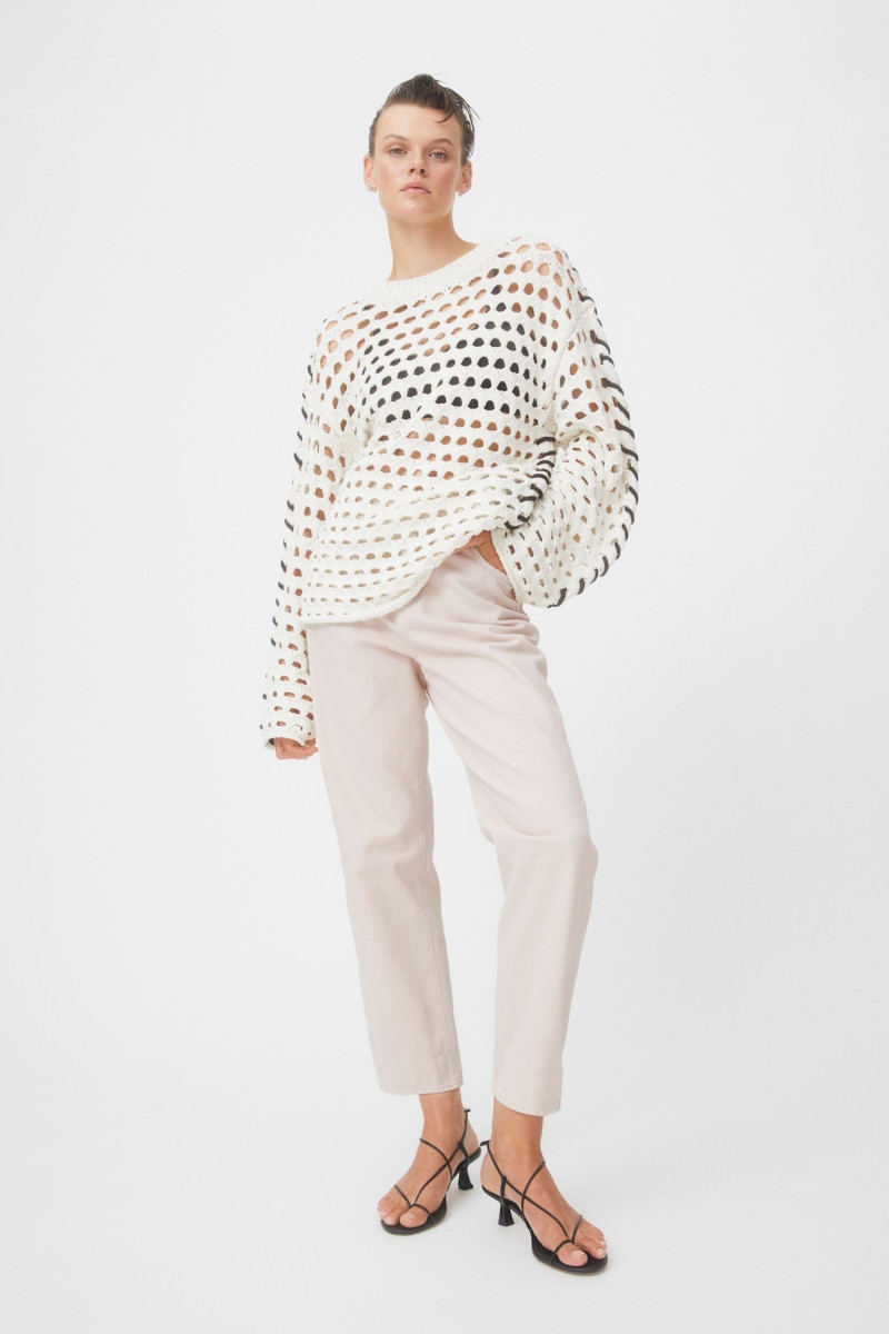 Cara Taylor featured in  the H&M lookbook for Pre-Fall 2022