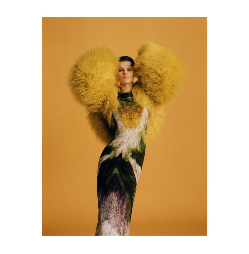 Cara Taylor featured in  the Moda Operandi advertisement for Fall 2022