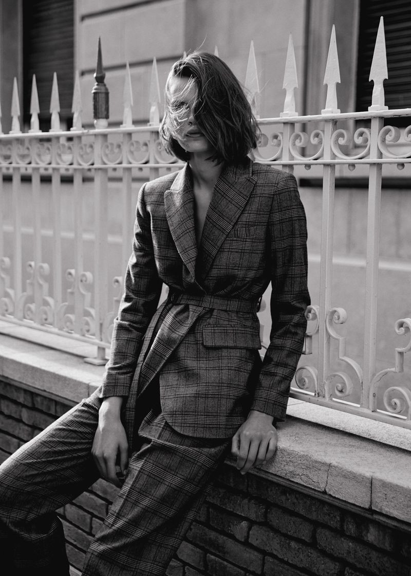 Cara Taylor featured in  the Mango Office Wear advertisement for Autumn/Winter 2018