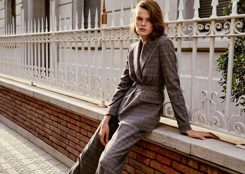 Cara Taylor featured in  the Mango Office Wear advertisement for Autumn/Winter 2018