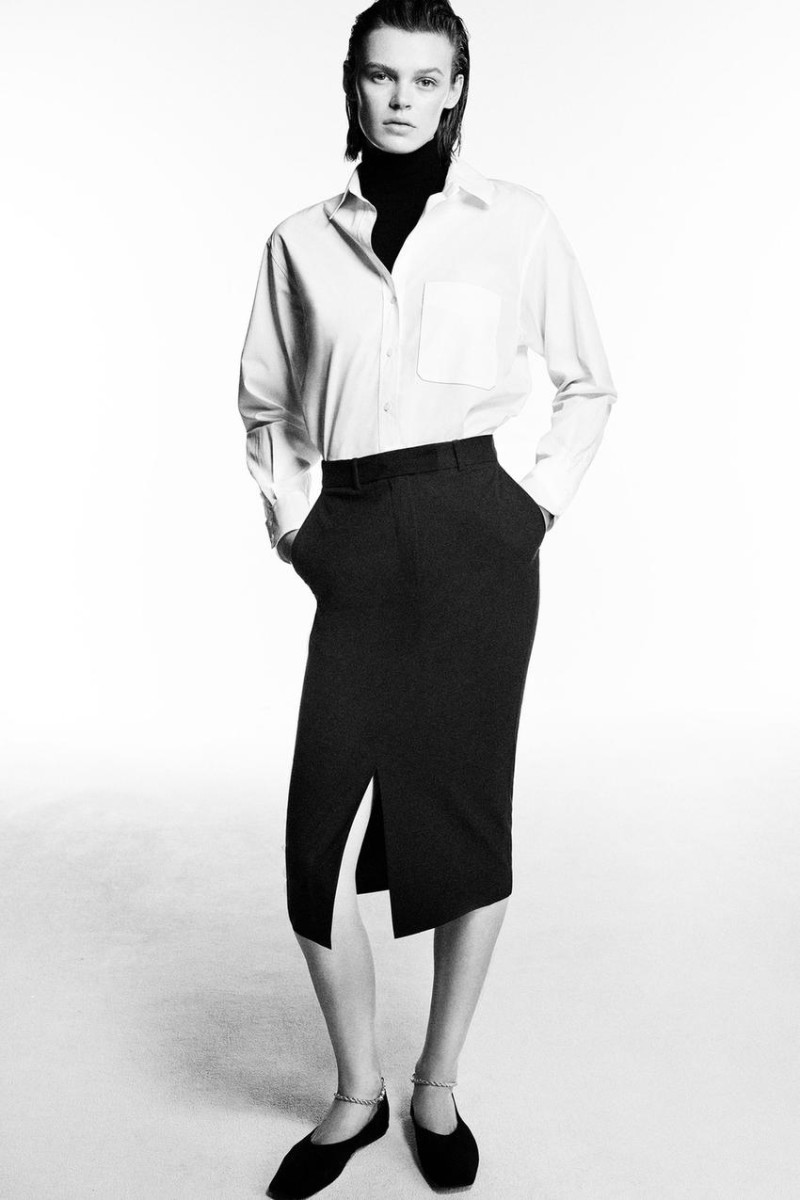 Cara Taylor featured in  the Zara lookbook for Autumn/Winter 2020