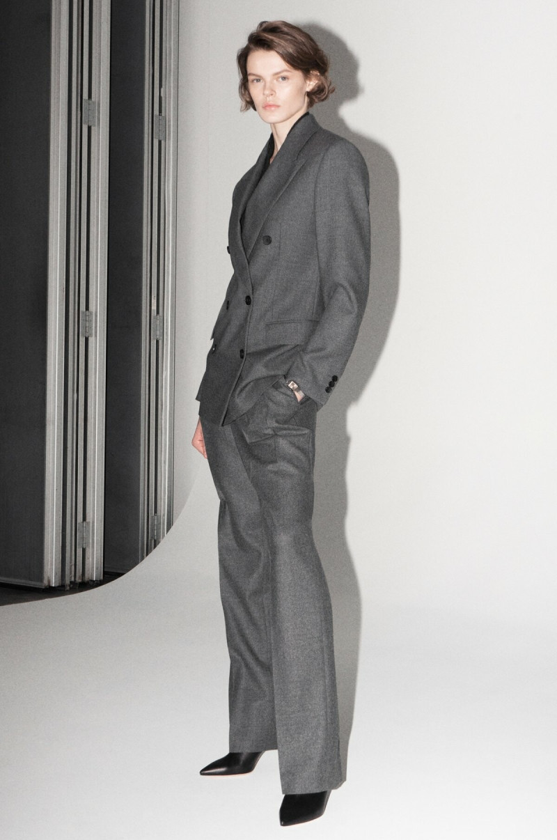 Cara Taylor featured in  the Boss by Hugo Boss Fashion Guide lookbook for Spring/Summer 2019