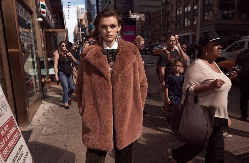 Cara Taylor featured in  the Zara advertisement for Pre-Fall 2018