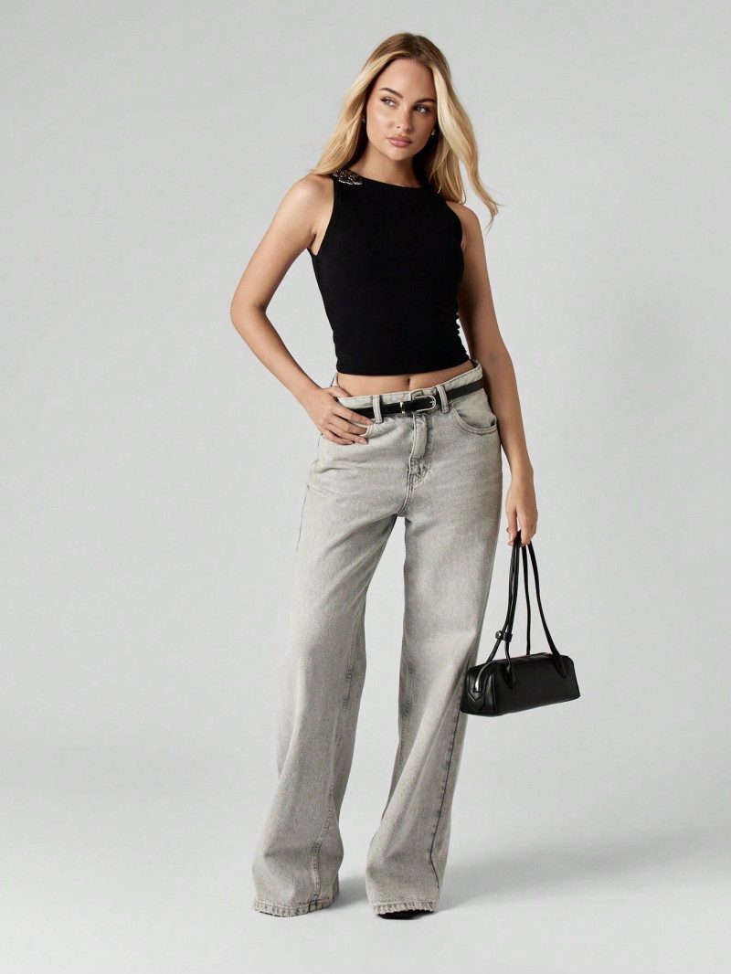 Yasmin Bennett Amelia featured in  the Missguided catalogue for Autumn/Winter 2025