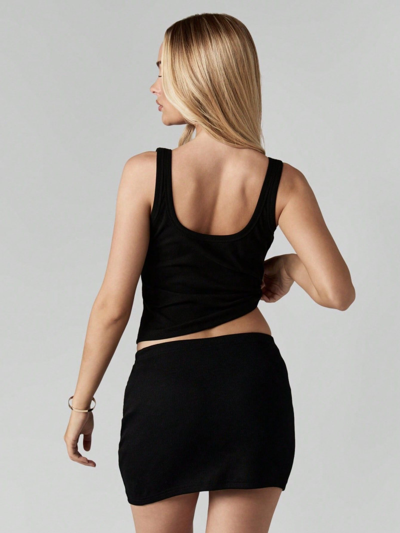 Yasmin Bennett Amelia featured in  the Missguided catalogue for Autumn/Winter 2025