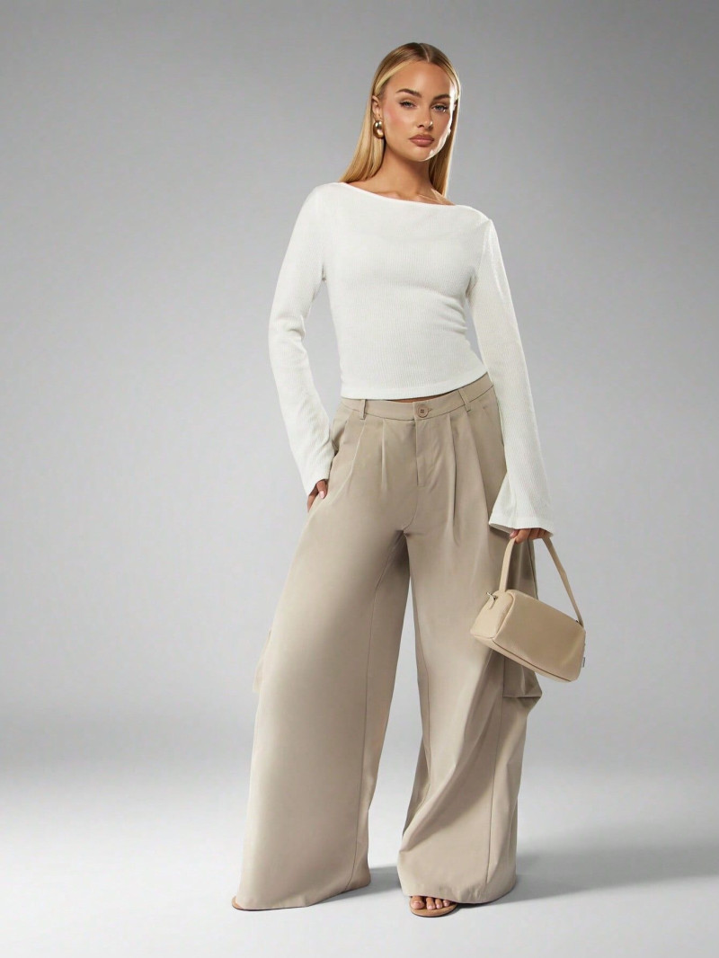 Yasmin Bennett Amelia featured in  the Missguided catalogue for Autumn/Winter 2025