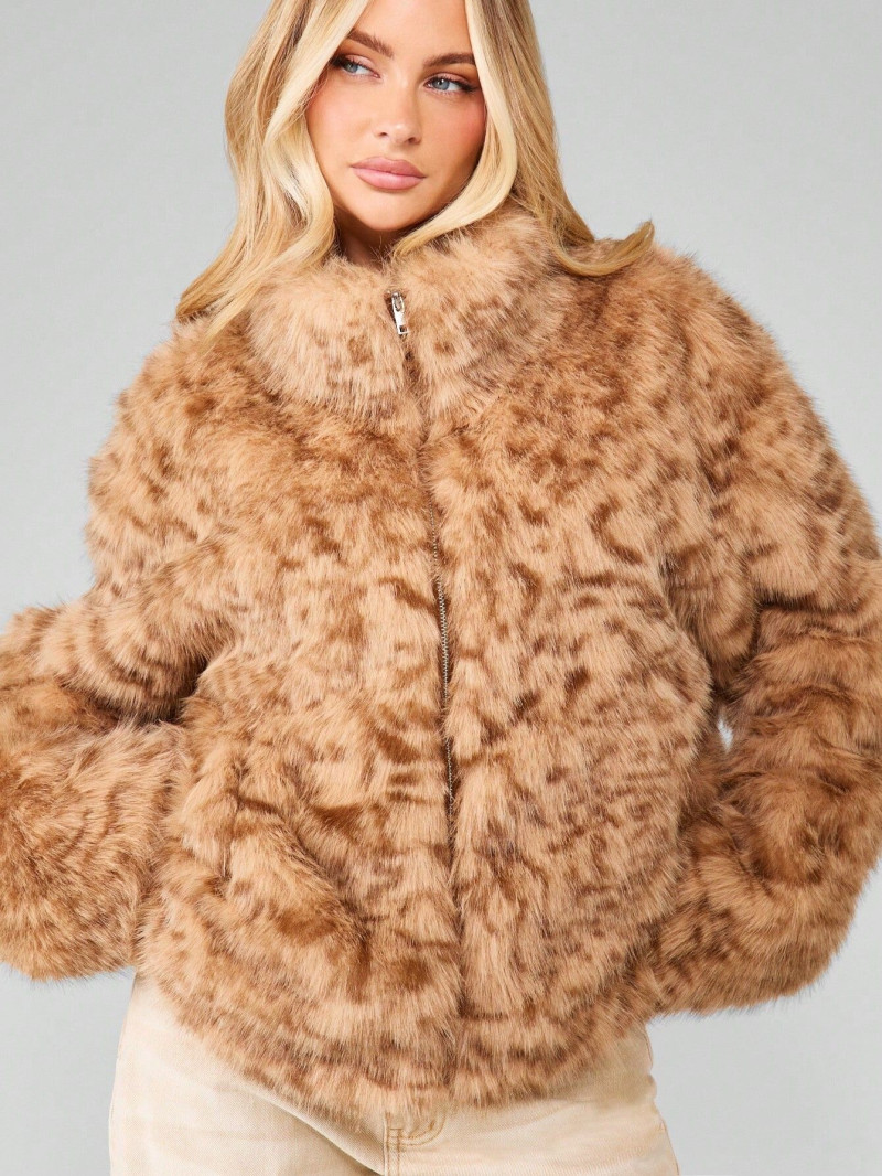 Yasmin Bennett Amelia featured in  the Missguided catalogue for Autumn/Winter 2025