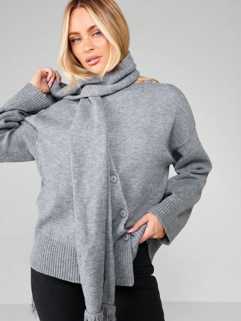 Yasmin Bennett Amelia featured in  the Missguided catalogue for Autumn/Winter 2025