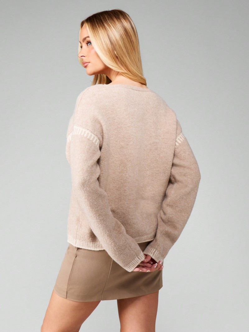 Yasmin Bennett Amelia featured in  the Missguided catalogue for Autumn/Winter 2025