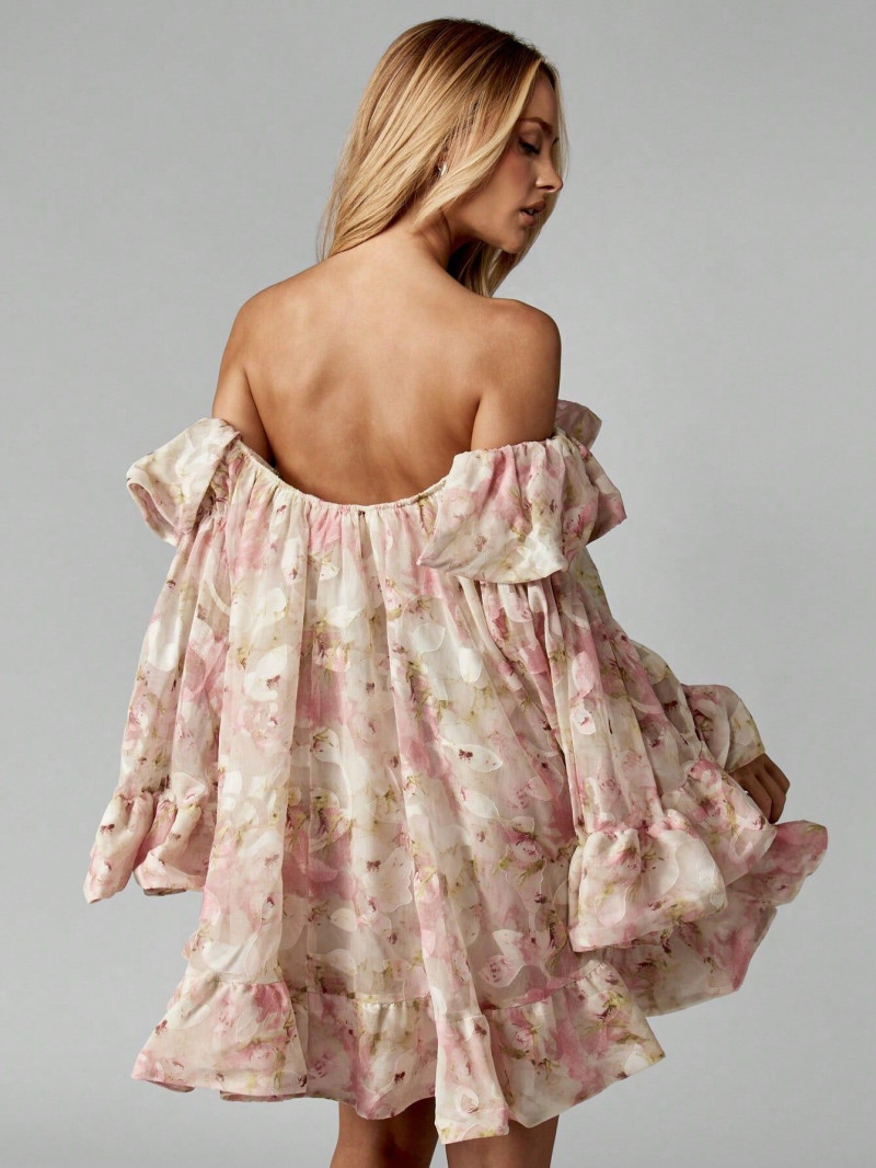 Yasmin Bennett Amelia featured in  the Missguided catalogue for Autumn/Winter 2025