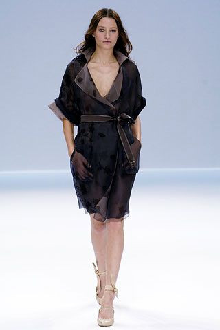 Akris fashion show for Spring/Summer 2006