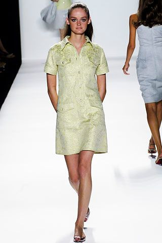 Bill Blass fashion show for Spring/Summer 2006