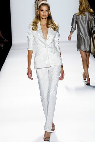 Bill Blass fashion show for Spring/Summer 2006