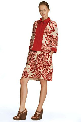 DKNY fashion show for Spring/Summer 2006