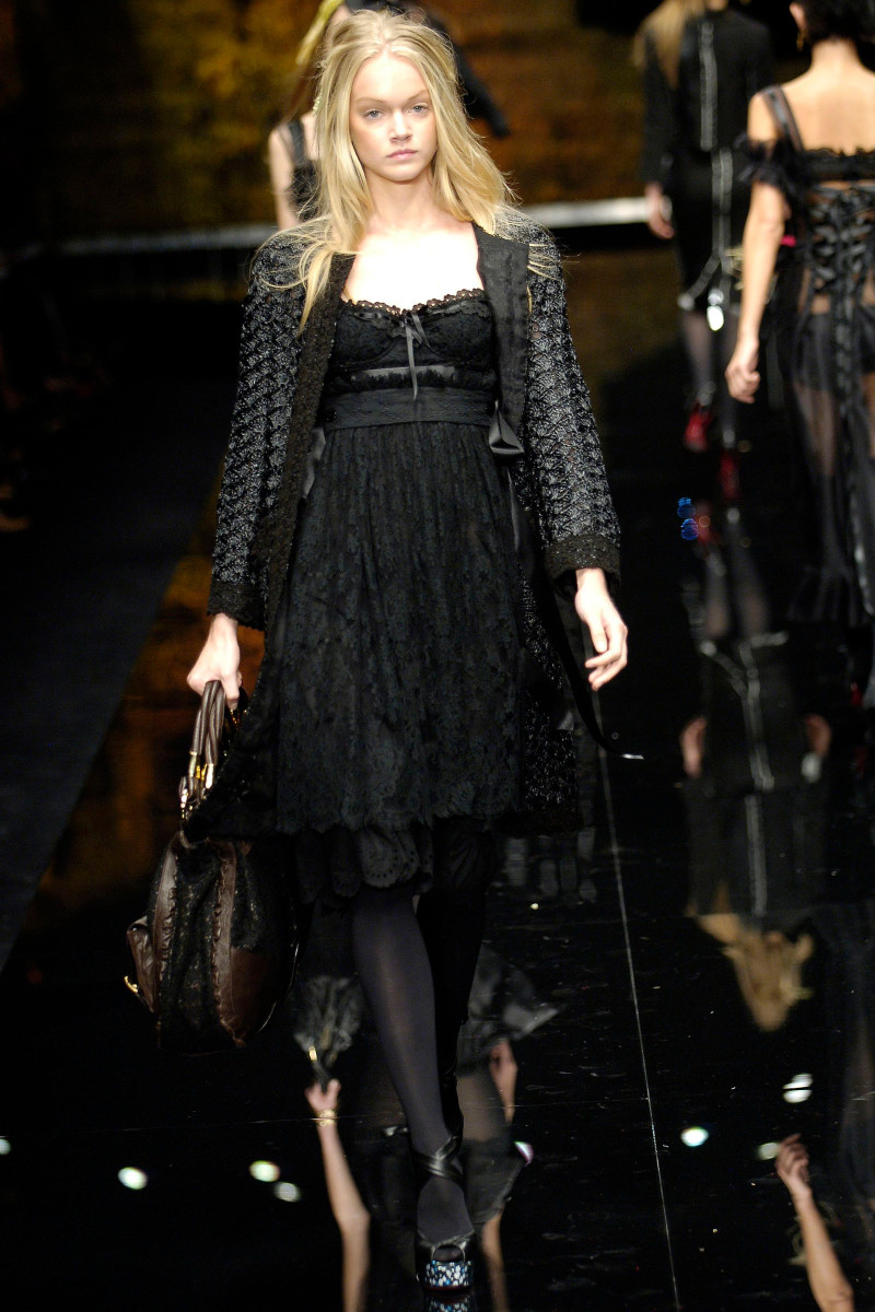 Dolce & Gabbana fashion show for Spring/Summer 2006