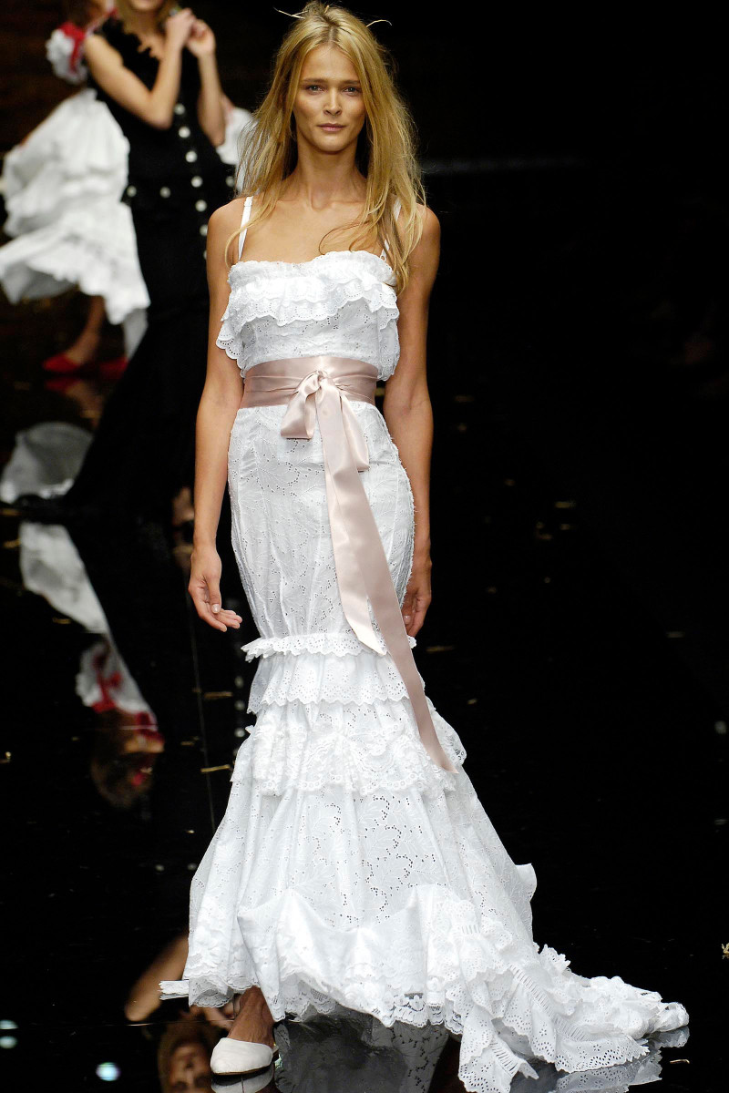 Dolce & Gabbana fashion show for Spring/Summer 2006