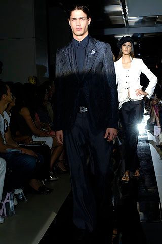 Emporio Armani fashion show for Spring/Summer 2006