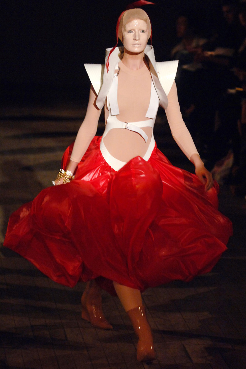 Fashion East fashion show for Spring/Summer 2006