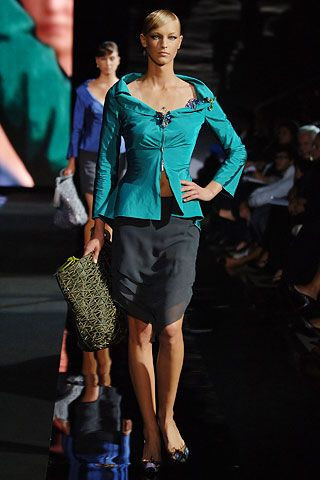 Giorgio Armani fashion show for Spring/Summer 2006