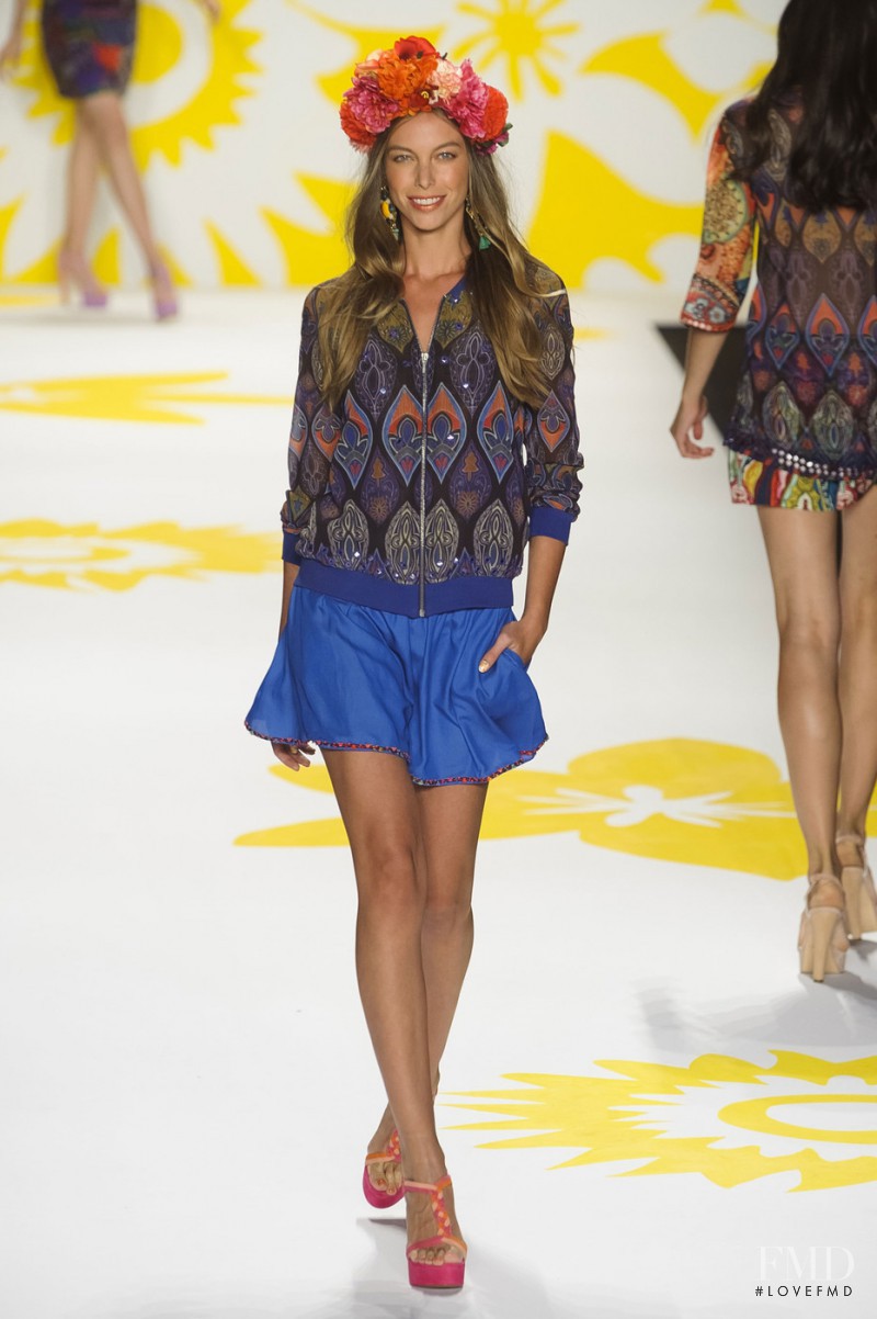 Iryna Lysogor featured in  the Desigual fashion show for Spring/Summer 2015