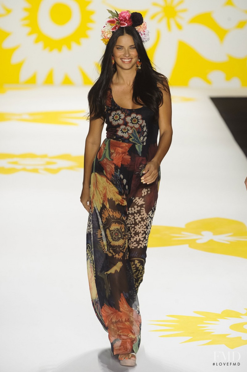 Adriana Lima featured in  the Desigual fashion show for Spring/Summer 2015
